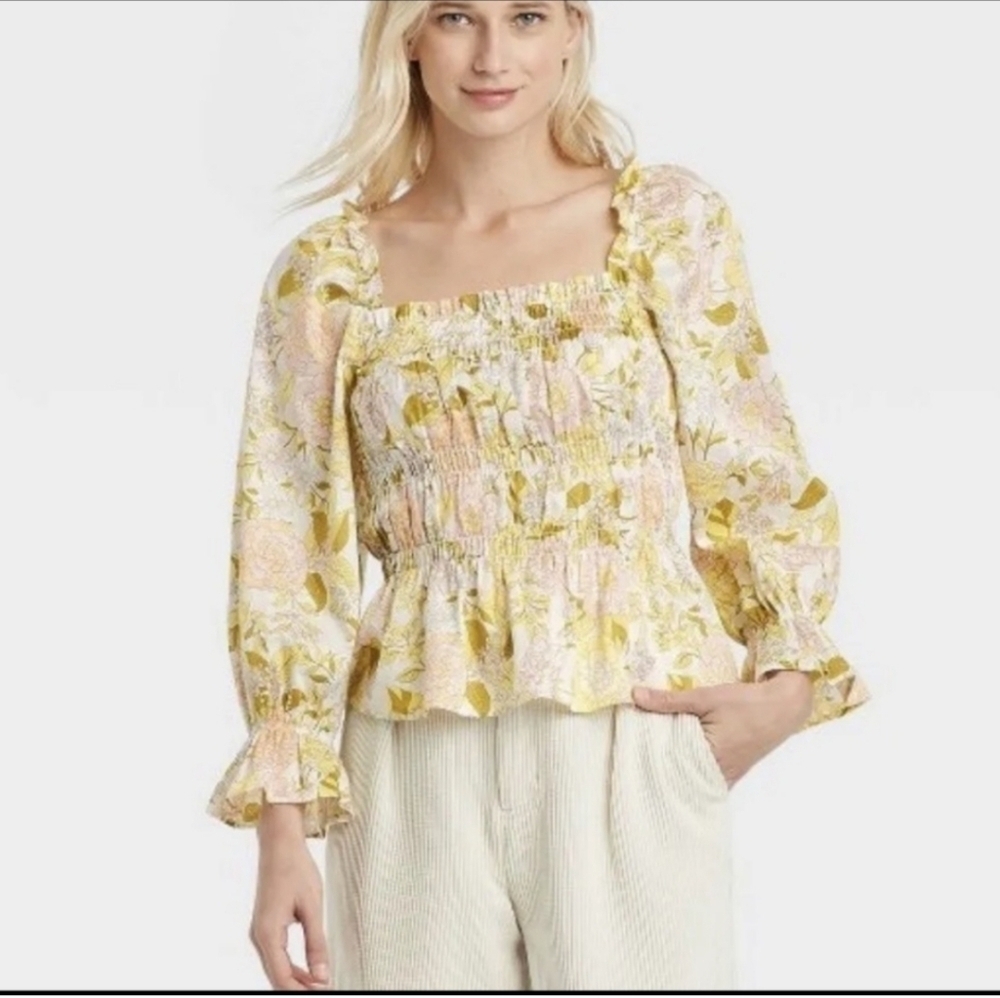 Who What Wear Balloon 3/4 Sleeve Smocked Peplum Top Shirt Warm Beige Floral - Sm